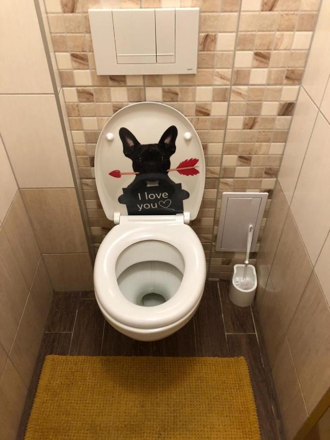 Apartment Am Schlosspark 2 ヘプ エクステリア 写真