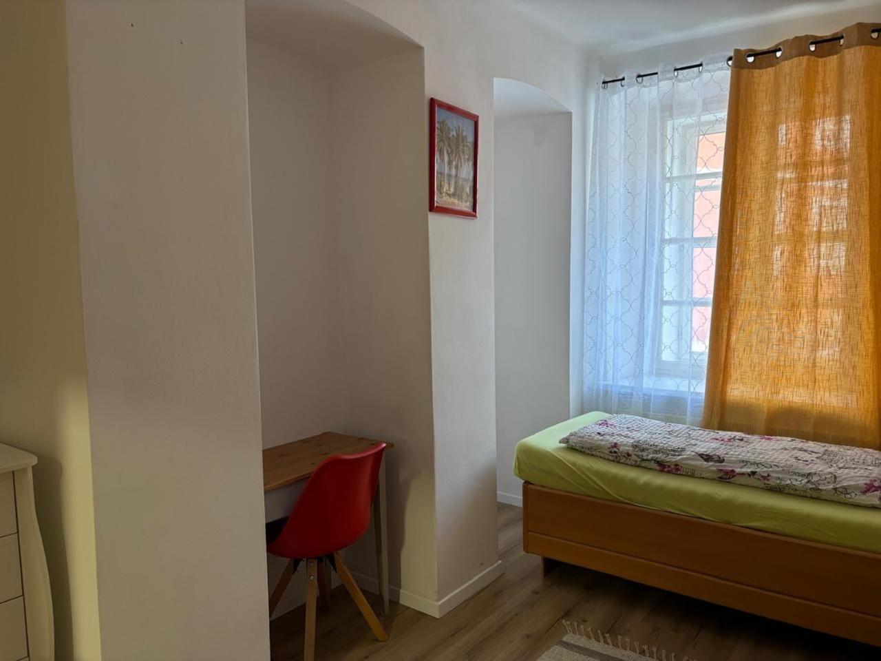 Apartment Am Schlosspark 2 ヘプ エクステリア 写真